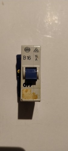 Wylex b16 16a - plug, in