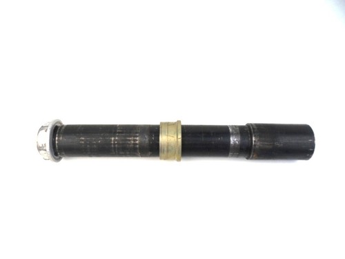 Axle pivot with - wheel, bushing