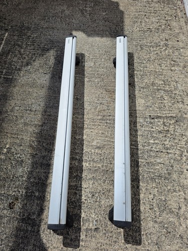 Thule wing bar with 753 - (961),