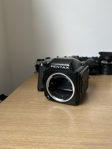 Pentax 645 medium format - 645,