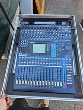 Yamaha 01v96 Digital Mixer + Flight Case