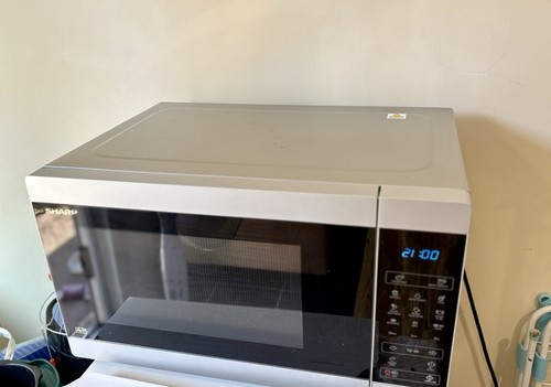Sharp mg81u 28l 900w - yc-mg81u-s,