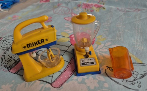 Vintage sindy kitchen food - vintage,