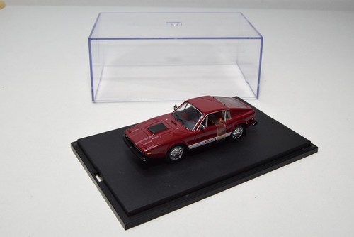 B69 universal hobbies - universal,