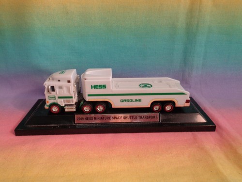 2009 hess miniature space - 2009,