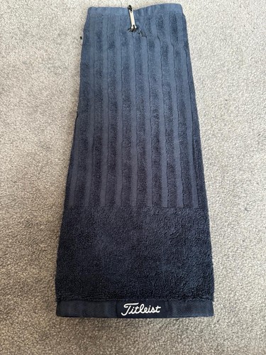 Titleist tri fold golf towel