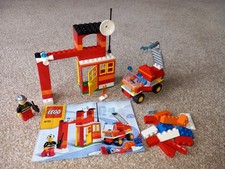 LEGO Retro Fire Station 6191 - Complete with instructions - Preowned - No Box