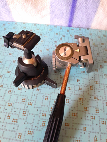 Velbon metal pan tilt - metal, tripod