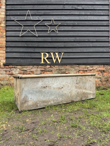 Vintage galvanised garden - galvanised,
