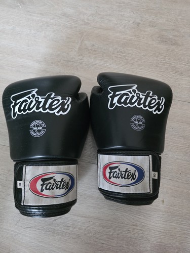 Fairtex boxing gloves 10oz - boxing,