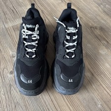 Balenciaga Triple S Black Size