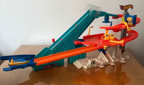 Hot wheels collection - wheels,