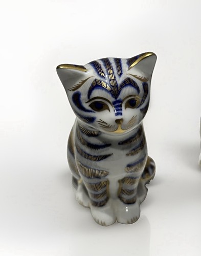 Royal crown derby - crown, cat