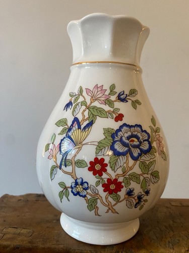 Vintage royal tara fine bone - vintage,