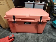 Yeti Tundra 45 Hard Cooler
