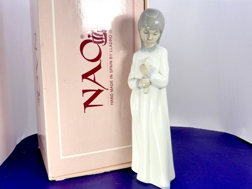 Lladro girl holding - lladro,