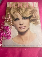  VOGUE Magazine 1965 May lots Jean Shrimpton pics Free Gift wrap FAST DISPATCH 