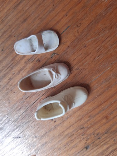 Vintage sindy odd - , shoes