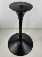 Retro Original stand For