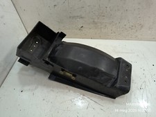 BATTERY HOLDER UNDER TAIL FOR