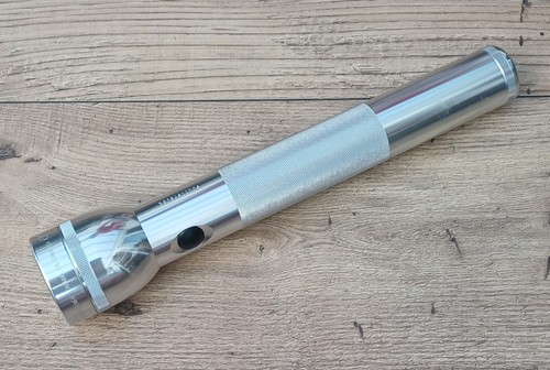Mag lite cell - cell, torch