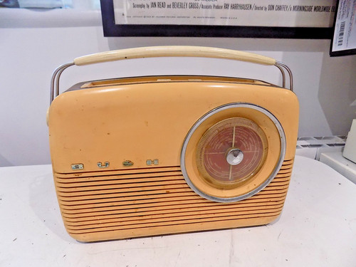 Vintage bush tr82dl - bush, fm