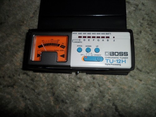 Boss 12h chromatic tuner - boss,
