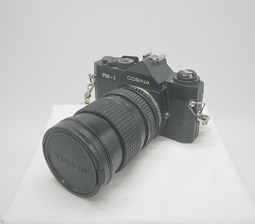 Cosina 35mm slr camera - pm,