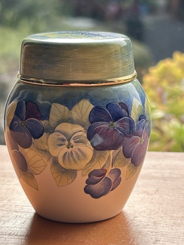 Moorcroft enamel pansy ginger - moorcroft,