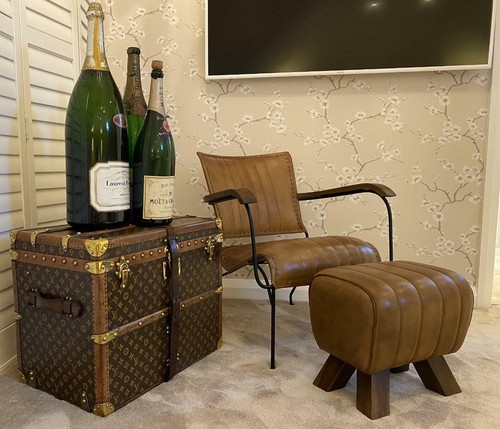Genuine leather brown feature - brown,