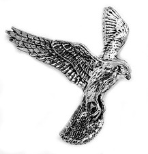 Kestrel Falcon Bird Pin Badge