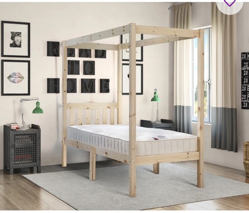 Pine four poster - four,