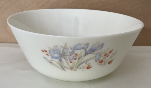 Vintage pyrex blue - iris, mixing
