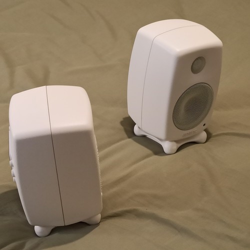 Genelec 8010a active studio - genelec,