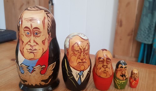 Russian nesting dolls set - set, 5