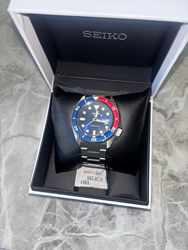 Seiko sports srpd53 - 5,