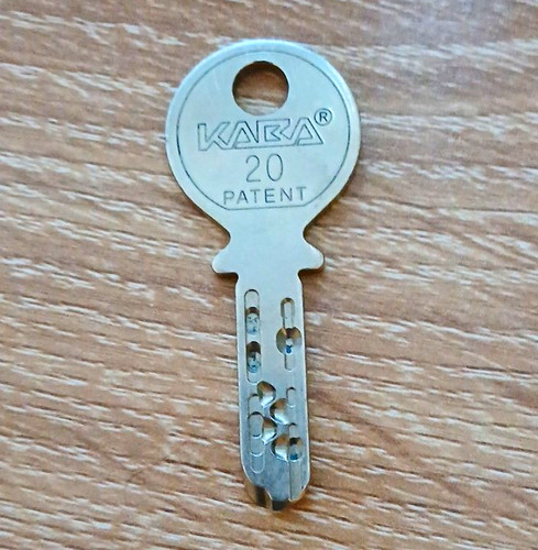 Kaba patent central - 20,