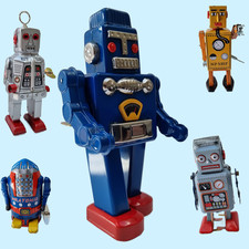 Vintage Space Robot Key Wound