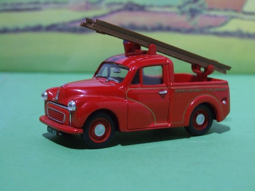 Corgi scale morris minor - scale,