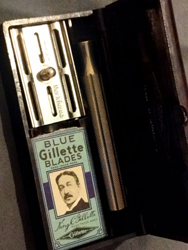 Gillette tech razor - razor,