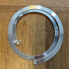 30” Herringbone Flat Chain