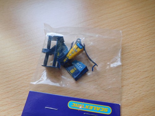 Scalextric c2649 renault - scalextric,