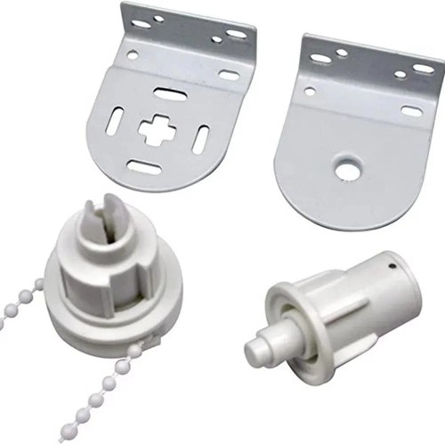 Roller blind fitting kit for - blind,