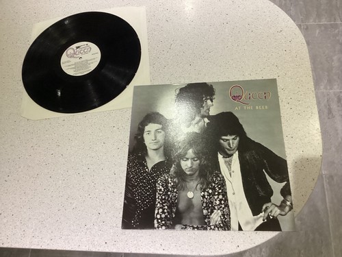 Queen live the beeb k - at,