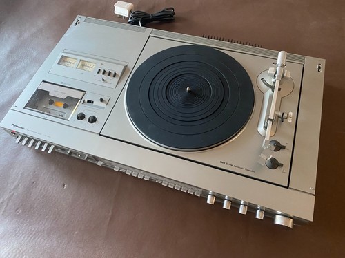 Panasonic 4000 stereo - stereo, music