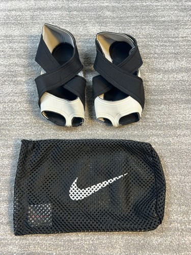 Nike studio wrap - nike,