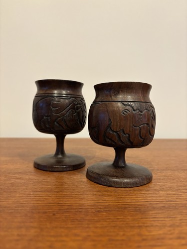 Wooden hand carved animal - 2x,