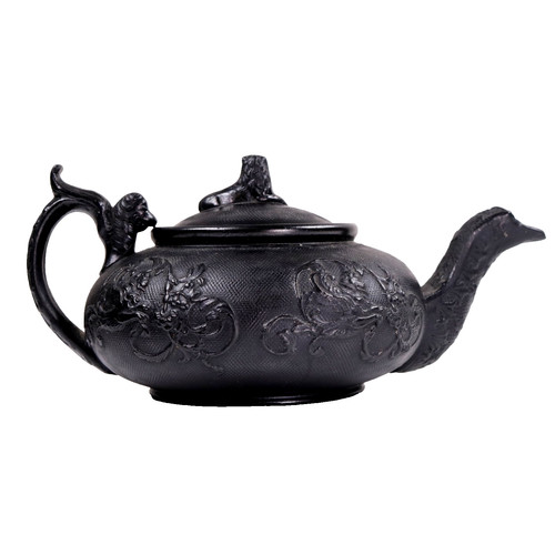 English black basalt teapot - english,