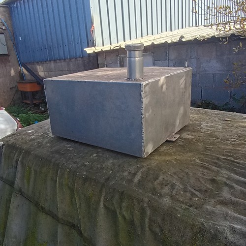 Aluminium fuel tank - ,