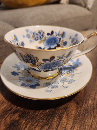 Elizabethan staffordshire blue - elizabethan,